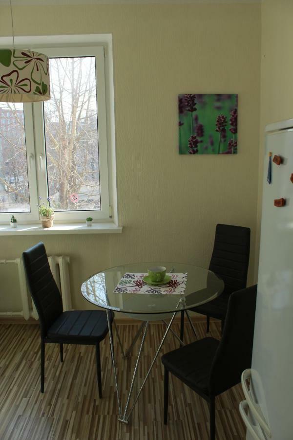 Happy Day Appartement Narva Buitenkant foto