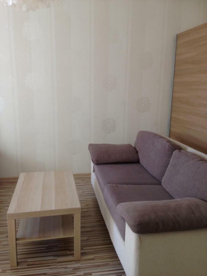 Happy Day Appartement Narva Buitenkant foto