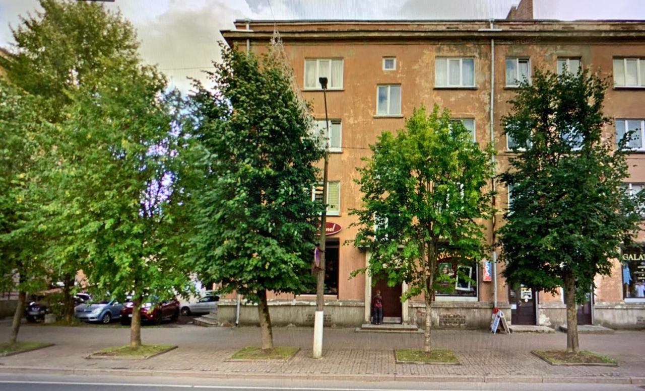 Happy Day Appartement Narva Buitenkant foto